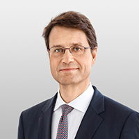 Dr. Basil Heeb