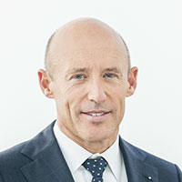 Dr. Patrik Gisel