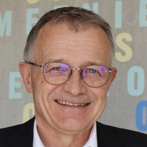 Dr. med. Peter Indra