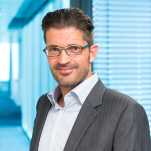 Simon E. Montalta