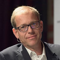 Dr. Thomas Puschmann