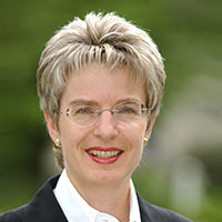 Dr. Ursula Widmer