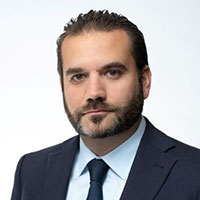 Dr. Vaïk Müller